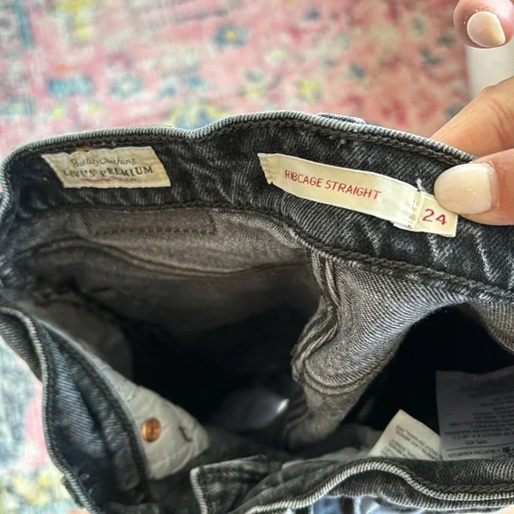 Levi's Women's Straight Leg Jeans - Dark Gray - Picture 3 of 6